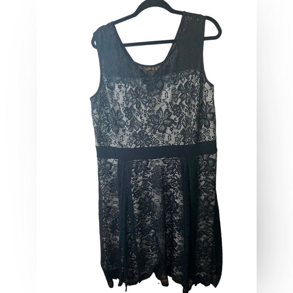 Cardalite Womens Black Lace Over Sleeveless Tan Lining Dress 2X Wedding Party